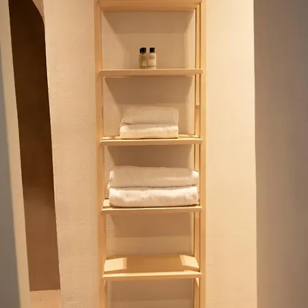 Arch House * Kímolos